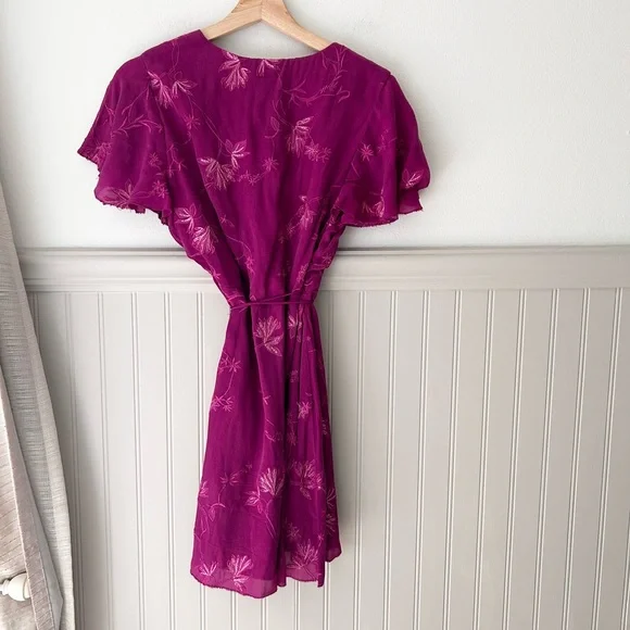 🌺 Cleobella Anthropologie Size XS Magenta Pink Floral Wrap Mini Dress - Picture 12 of 12